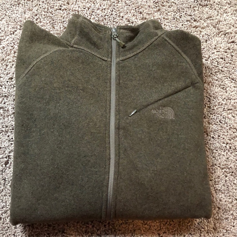 Men’s North Face Fleece!